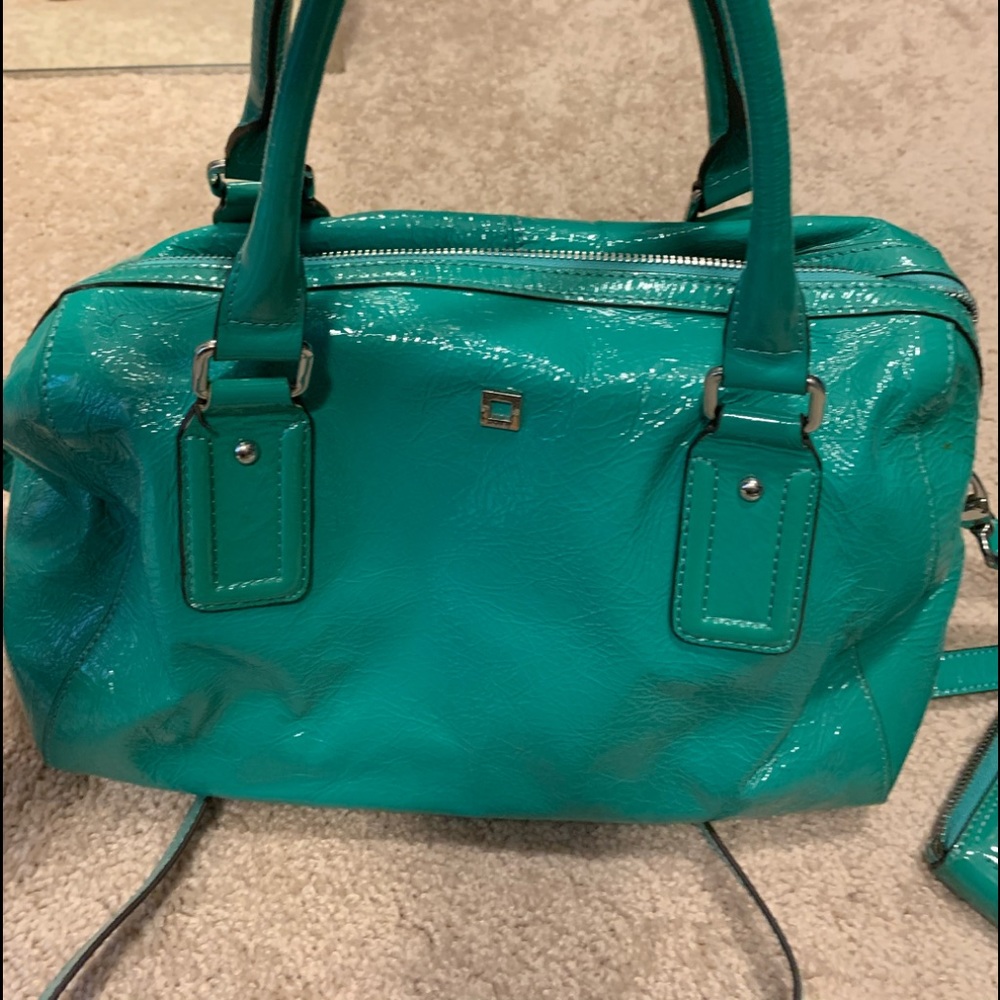Lodis purse